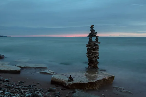 Pyramid of stones — Stock Photo, Image