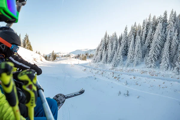 Vista Dalla Funivia Alla Bellissima Foresta Pista Sci Coperta Neve — Foto Stock