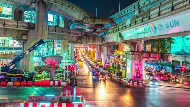 Trafikstockning i centrum på i Bangkok, Thailand. November 2016. 4k Timelapse — Stockvideo