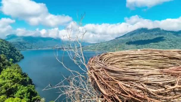 Timelapse en enorm boet på Lake Buyan och Tamblingan på ön Bali — Stockvideo