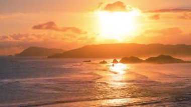 En güzel timelapse günbatımı sahne Bukit Merese, Lombok Endonezya üstünden