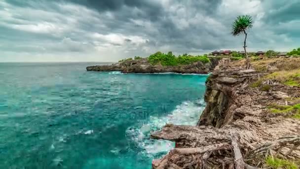 TimeLapse kék lagúna gyönyörű Nusa Ceningan sziget, Indonézia — Stock videók