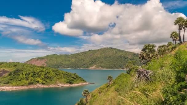 Timelapse Luogo di osservazione in una giornata di sole a Phuket, Thailandia — Video Stock