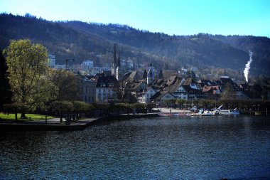 İsviçre 'nin Zug kentinin resimleri