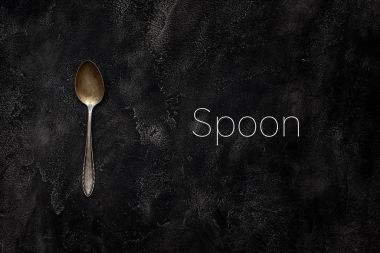 Eski grange kaşık kaşık beton üstten görünüm ile