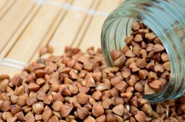 tablo üzerinde kahverengi buckewheat