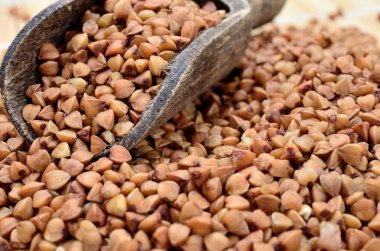 tablo üzerinde kahverengi buğday