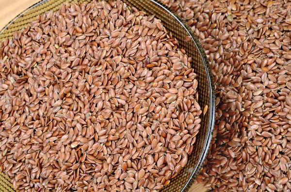 Flax seed on  table — Stock Photo, Image