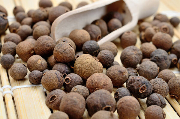allspice on table
