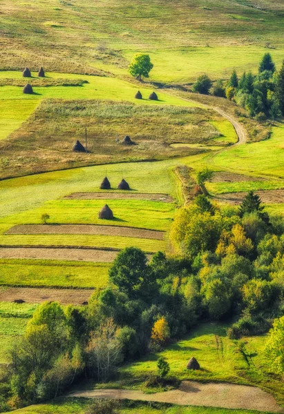 Herbstabend in den Karpaten — Stockfoto