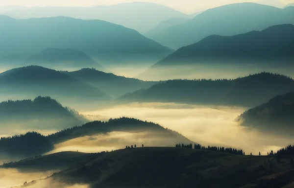 Sagome Montagne Mattina Autunno Sulle Montagne Dei Carpazi Alba Nebbiosa — Foto Stock