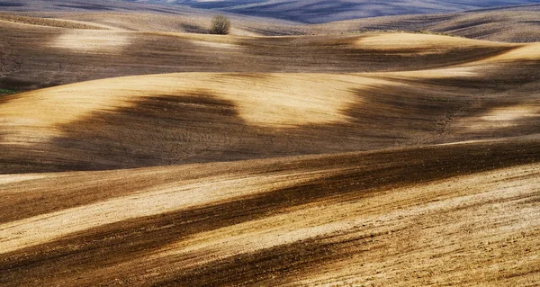 Heuvelachtig Gebied Schilderachtige Heuvels Van Het Voorjaar Veld — Stockfoto