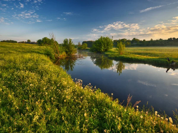 Picturesque Spring Dawn Morning River — Stock Photo, Image