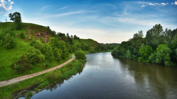 Malowniczy Wiosenny Poranek Rzeka Poranna — Zdjęcie stockowe