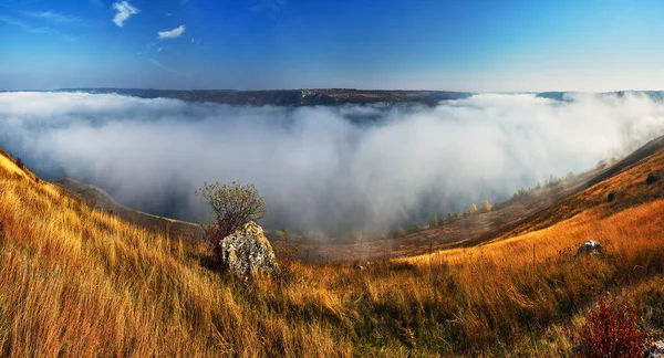 Rocks Fog Autumn Fog Canyon Dniester River — Stock Photo, Image