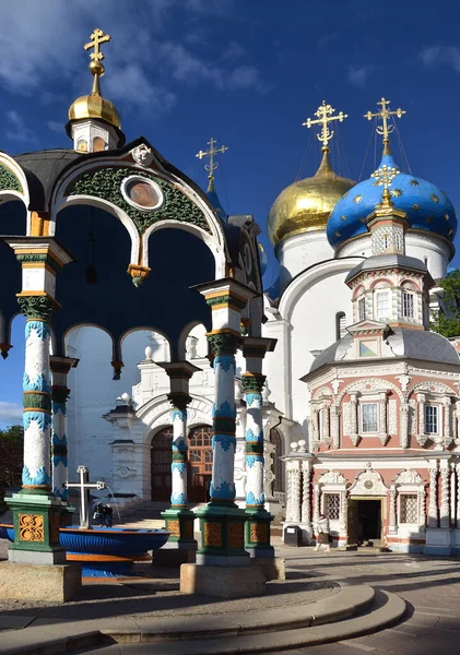 Svatý Trojice Sergius Lavra v Sergejevě Posad. Rusko. — Stock fotografie