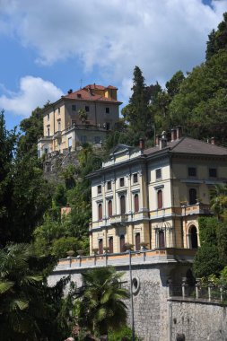 Orta San Giulio 'da İtalyan mimarisi, Orta göl