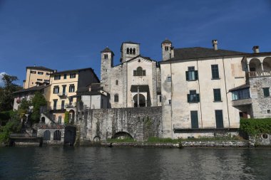 Maggiore Gölü manzarası, İtalya