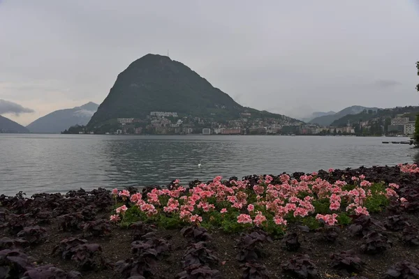 Lombardiya Daki Como Gölü Ndeki Varenna Köyü Talya — Stok fotoğraf