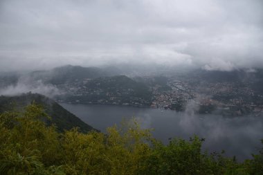 Como gölünün güzel manzarası 