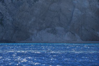 Zakynthos muhteşem batı kıyısı manzarası ile beyaz uçurum