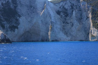 Zakynthos muhteşem batı kıyısı manzarası ile beyaz uçurum