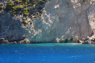 Zakynthos muhteşem batı kıyısı manzarası ile beyaz uçurum