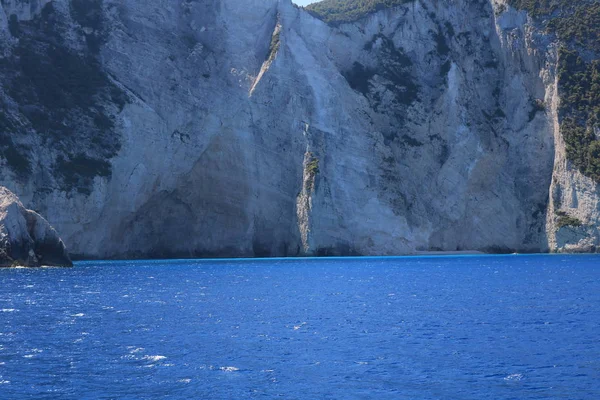 Zakynthos muhteşem batı kıyısı manzarası ile beyaz uçurum