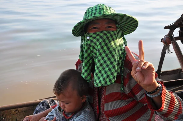 Chong Kneas Floating Village Siem Reap Camboja — Fotografia de Stock