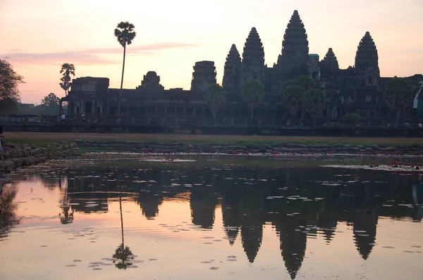 Silhouette Angkor Wat Sunrise Cambodia — Stock Photo, Image