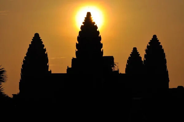 Silueta Angkor Wat Při Východu Slunce Kambodža — Stock fotografie