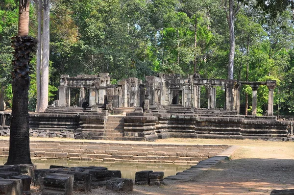 Zicht Baphuon Tempel Cambodja — Stockfoto