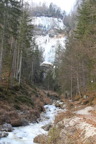 Ледяной Водопад Перикник Словения — стоковое фото