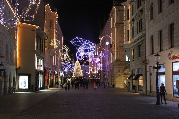 Centro Romántico Liubliana Decorado Para Navidad —  Fotos de Stock