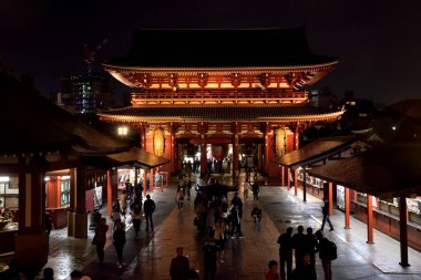 Asakusa Bölgesindeki Sensoji Tapınağı manzarası