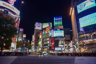 Shibuya bölgesindeki sokak manzarası 