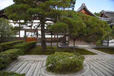 Ginkaku-ji Tapınağının Gümüş Köşkü 