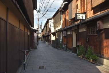 Gion ilçesindeki cadde manzarası, Kyoto