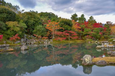 Sogen gölet Bahçe Tenryu ji Kyoto, Japonya 