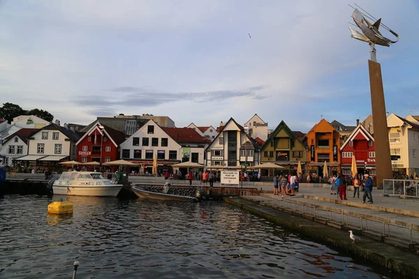 Rua Com Casas Madeira Branca Centro Velho Stavanger — Fotografia de Stock