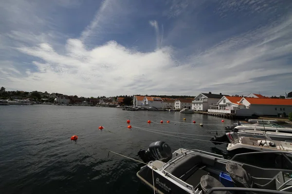 Día Verano Tranquilo Marina Kristiansand Lillesand Noruega —  Fotos de Stock