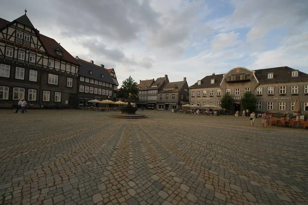 Улица Старом Городе Гослар Нижняя Саксония Германия — стоковое фото
