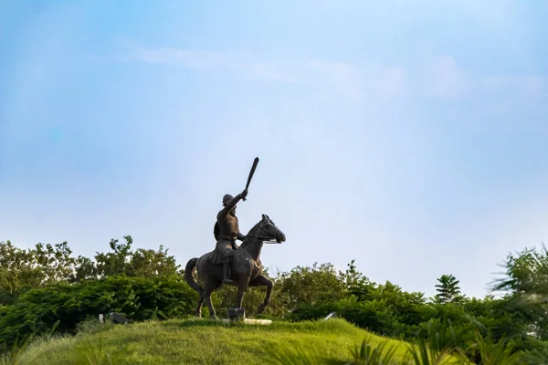 Amplo Tiro Guerreiro Bhai Maali Singh Estátua Cavalo Uma Garde — Fotografia de Stock