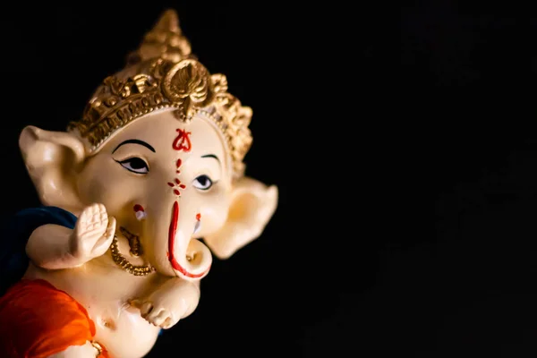 Holenderski Strzał Pięknej Ganesha Czarnym Tle Koncepcja Mądrości — Zdjęcie stockowe