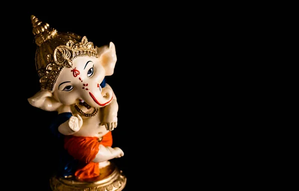 Alto Angolo Colpo Statua Ganesha Dando Benedizione Concetto Tradizionale Induista — Foto Stock