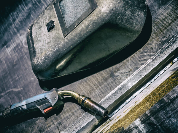 welding gear on steel plate