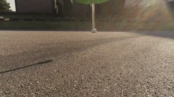 Slow Motion Shot Chłopca Podskakują Pogo Stick — Wideo stockowe