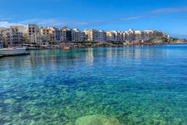 Вид на набережную в Марсалфорне, Гоцо, Мальта, Европа — стоковое фото