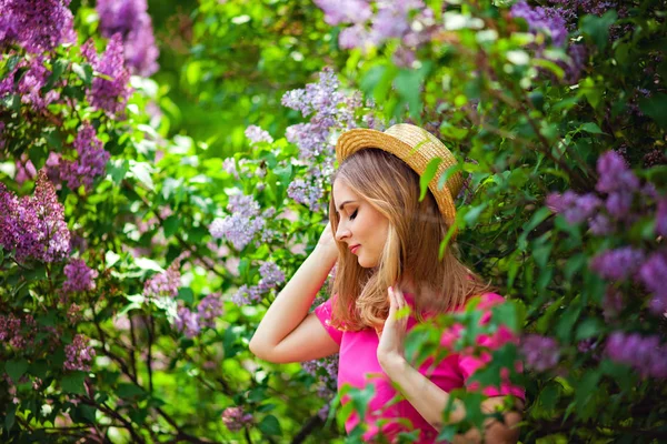 Beautiful Girl Blooming Garden — Stock Photo, Image