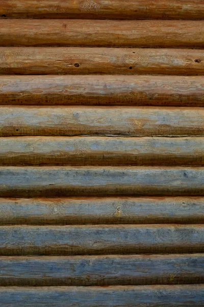 Dřevěné Klády Stěna Přírodní Barevné Horizontální Pozadí Textura Detail Close — Stock fotografie